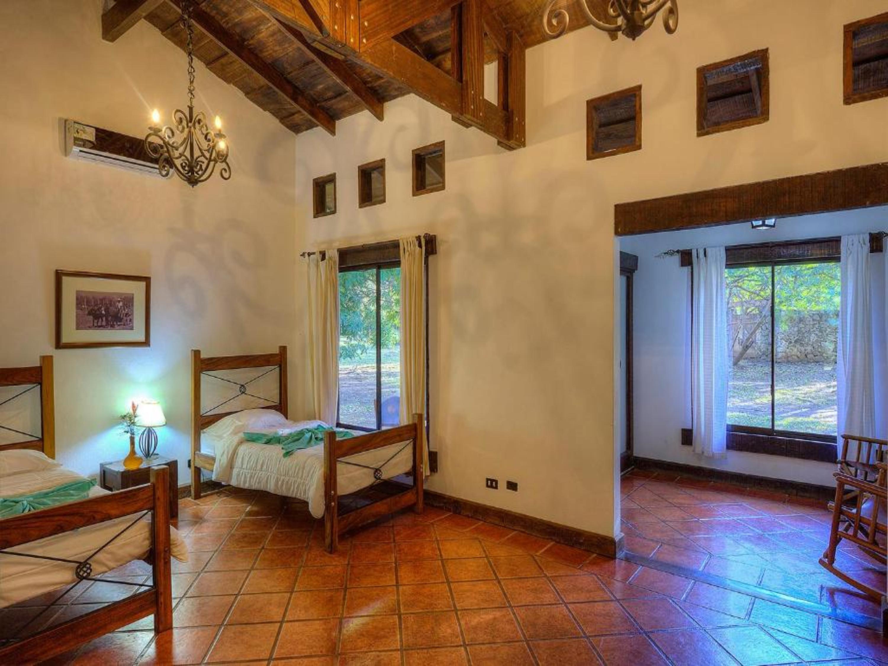 Cañas Hacienda La Pacifica Eco-Lodge מראה חיצוני תמונה
